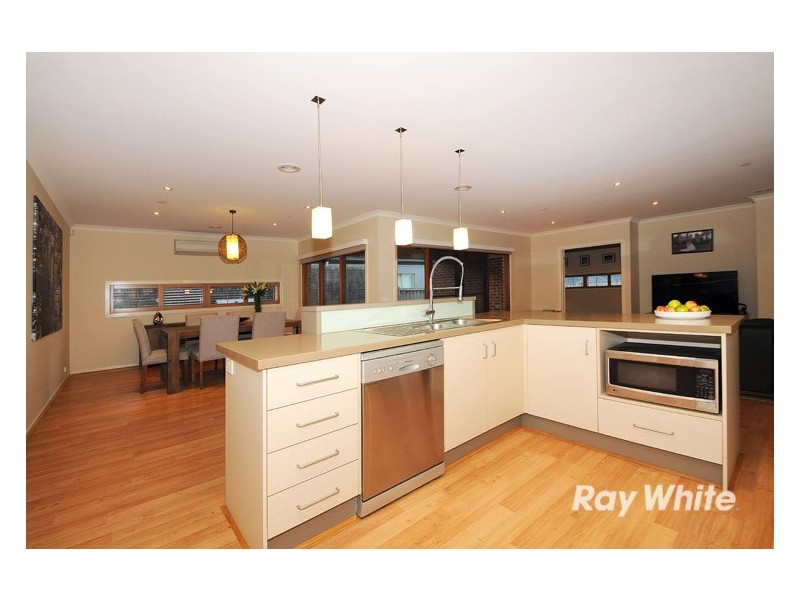 150 Aylmer Road, Lyndhurst VIC 3975