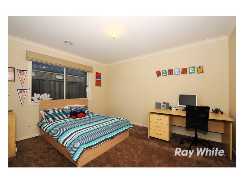 150 Aylmer Road, Lyndhurst VIC 3975