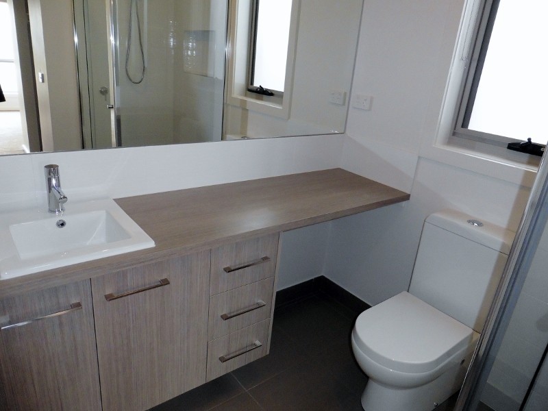 142 Lineham Drive, Cranbourne East VIC 3977