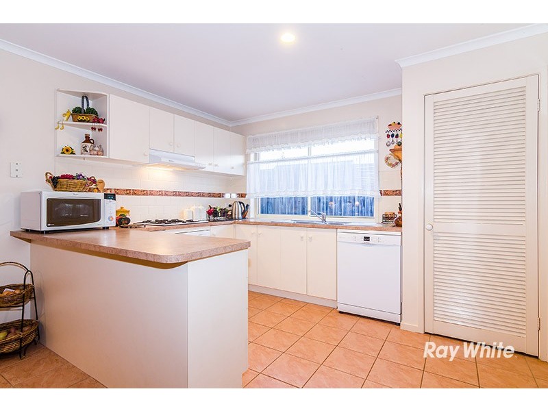 4 Ashton Court, Cranbourne VIC 3977