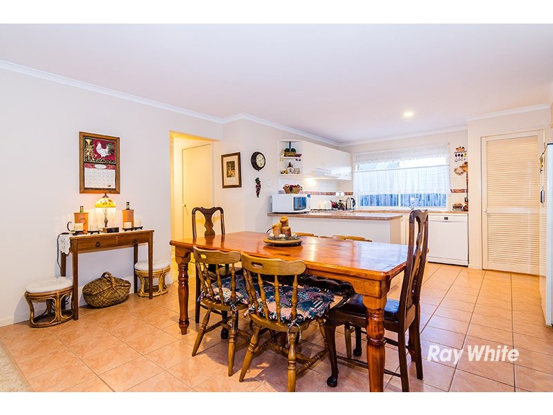 4 Ashton Court, Cranbourne VIC 3977