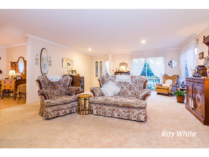 4 Ashton Court, Cranbourne VIC 3977