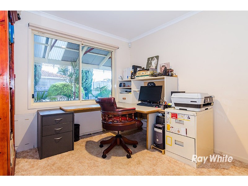 4 Ashton Court, Cranbourne VIC 3977