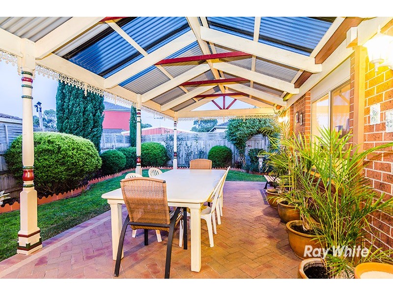 4 Ashton Court, Cranbourne VIC 3977