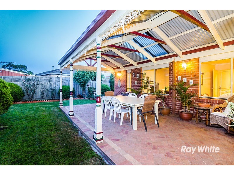 4 Ashton Court, Cranbourne VIC 3977