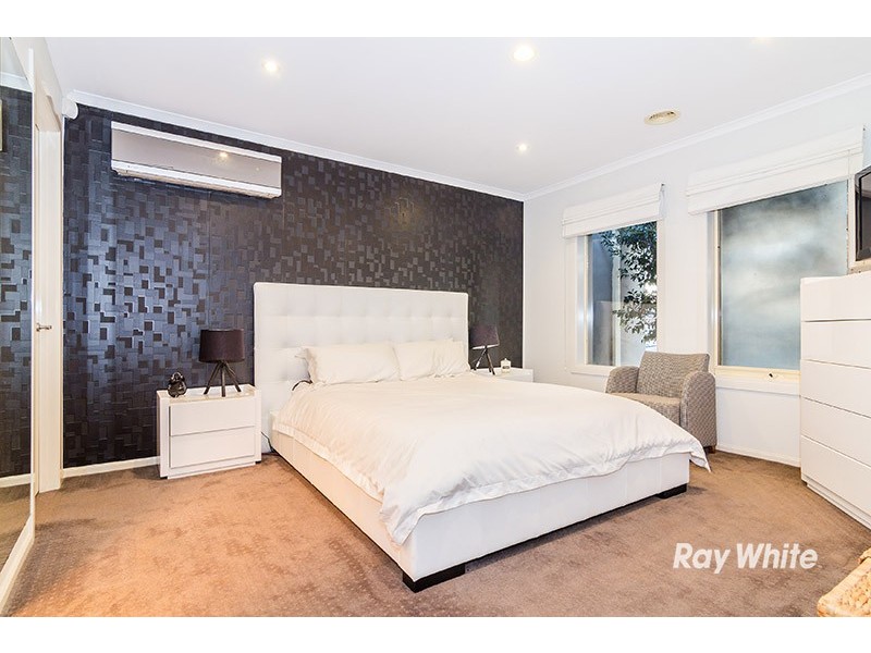 12 Drovers Retreat, Narre Warren South VIC 3805