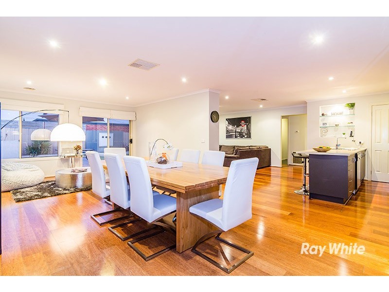 12 Drovers Retreat, Narre Warren South VIC 3805