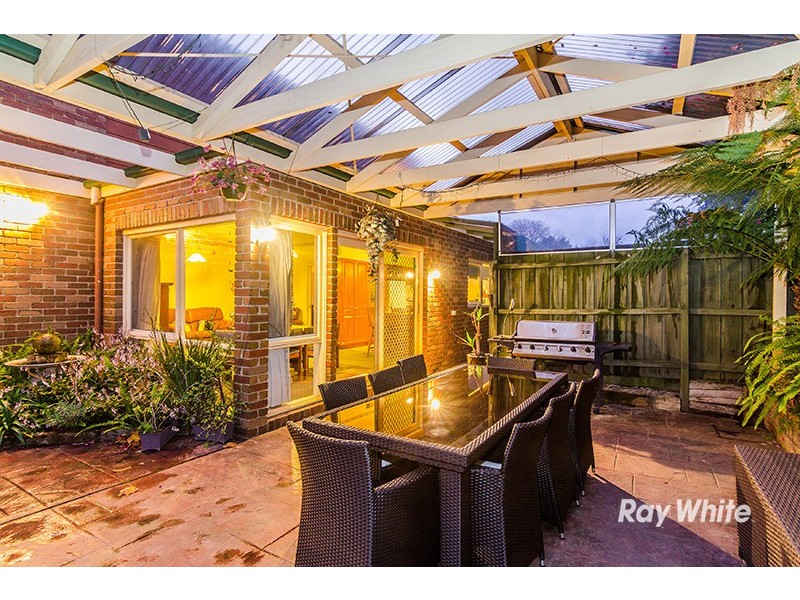 109 Waverley Park Drive, Cranbourne North VIC 3977