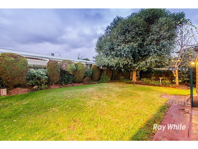 109 Waverley Park Drive, Cranbourne North VIC 3977