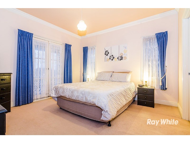 109 Waverley Park Drive, Cranbourne North VIC 3977