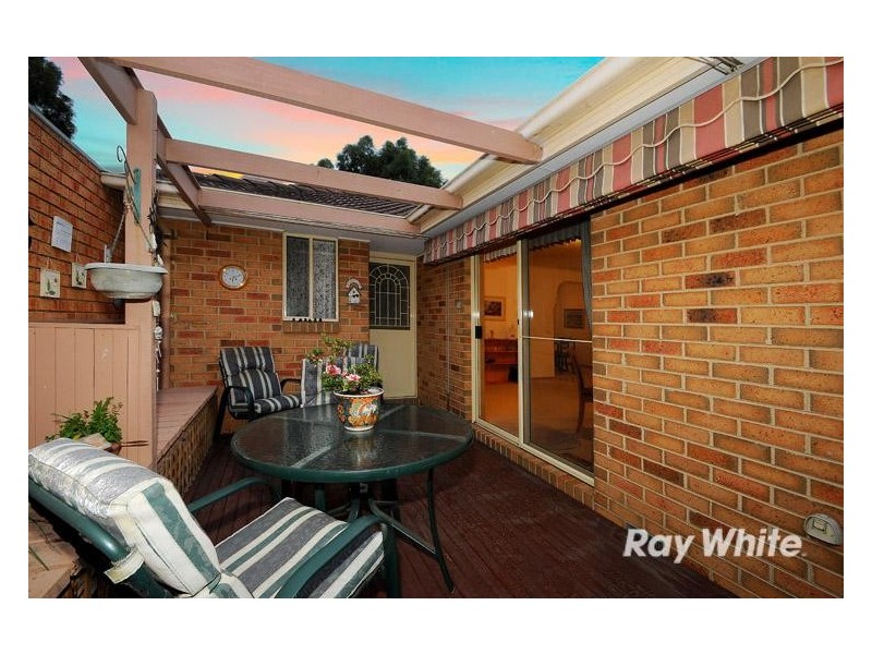 4 Dylan Court, Berwick VIC 3806