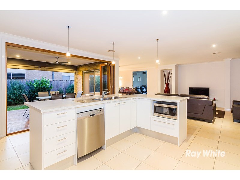 22 Viewline Way, Lyndhurst VIC 3975