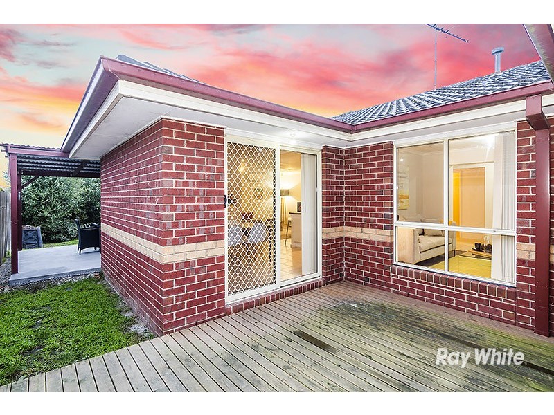 7 Taplan Crescent, Cranbourne West VIC 3977