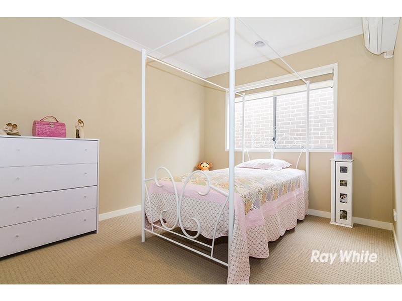 19 Gelderland Drive, Clyde North VIC 3978