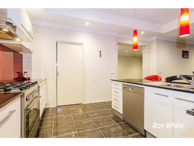 16 Freshwater Boulevard, Lyndhurst VIC 3975