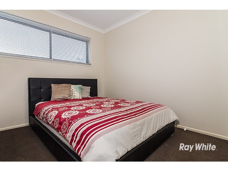 16 Freshwater Boulevard, Lyndhurst VIC 3975