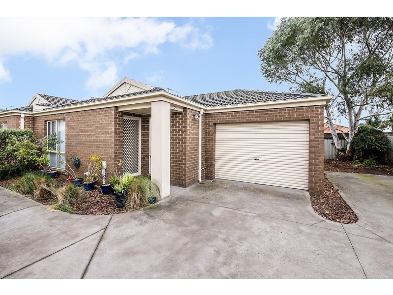 7/7 Monahans Road, Cranbourne West VIC 3977