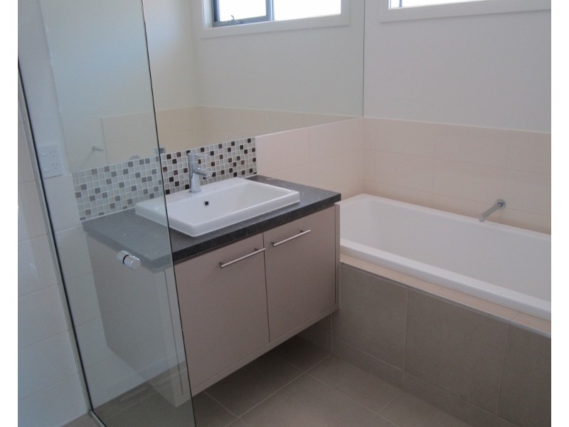 19/2 Sanoma Drive, Skye VIC 3977