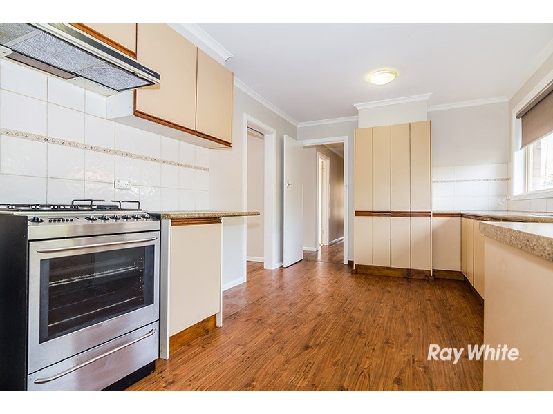 27 Lurline Street, Cranbourne VIC 3977
