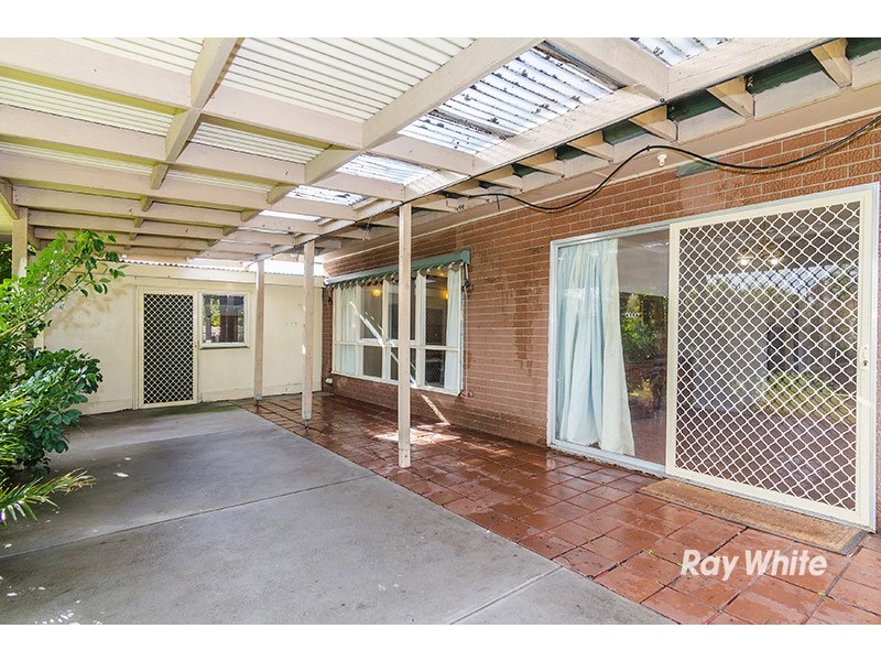 27 Lurline Street, Cranbourne VIC 3977