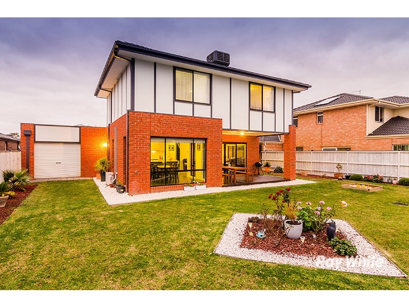 5 Colendy Close, Lyndhurst VIC 3975