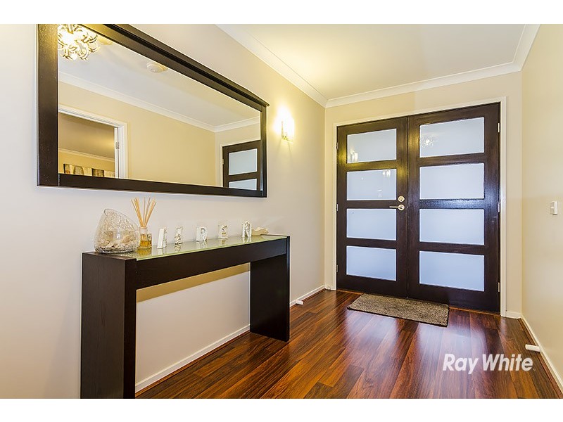 5 Pandora Drive, Cranbourne West VIC 3977