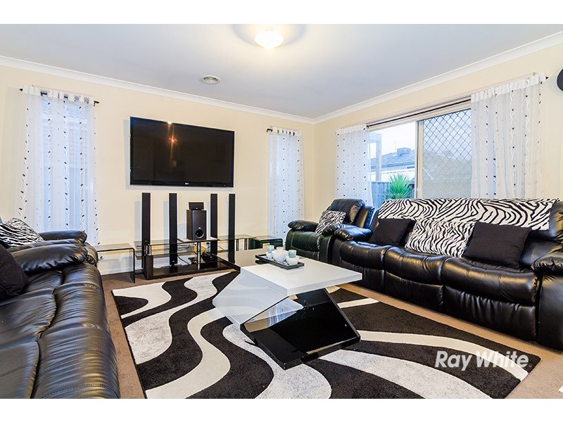 50 Gregson Grove, Lyndhurst VIC 3975