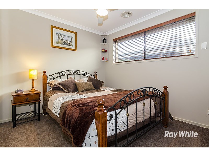 17 Balladonia Gum Circuit, Lyndhurst VIC 3975