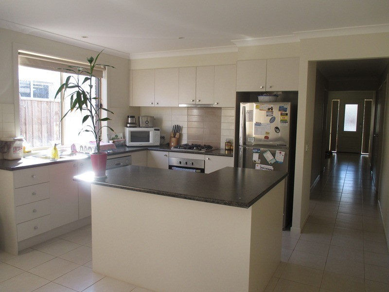 15 Aspendale Place, Lyndhurst VIC 3975