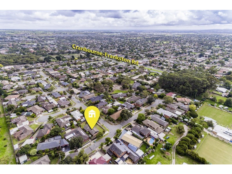 1 Rimfire Crescent, Cranbourne VIC 3977