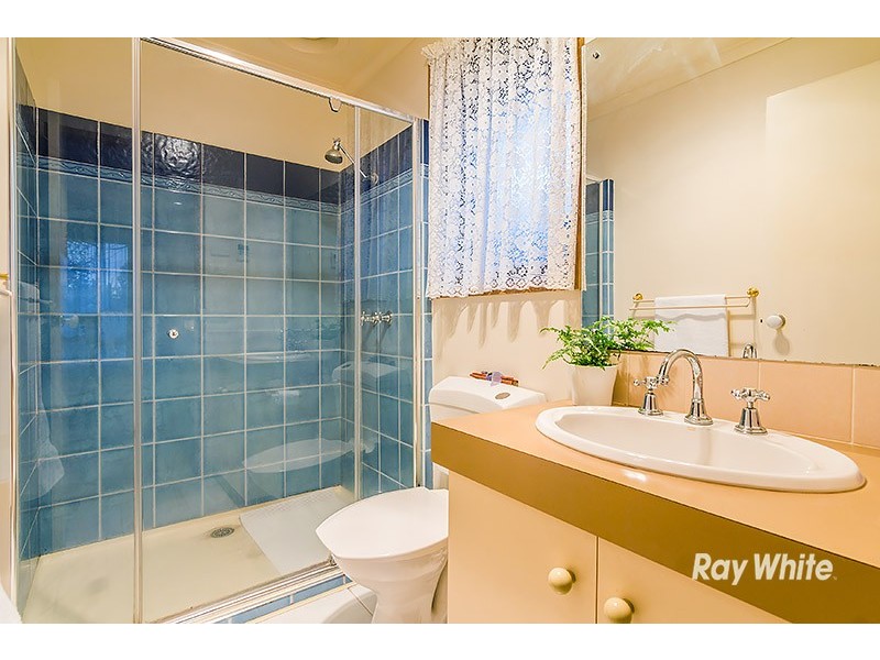 8 Kerrison Drive, Hampton Park VIC 3976