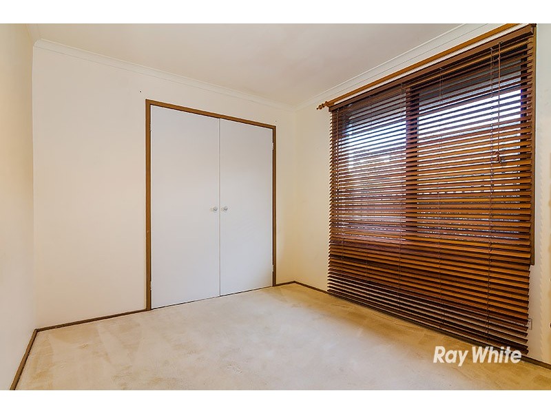 8 Kerrison Drive, Hampton Park VIC 3976