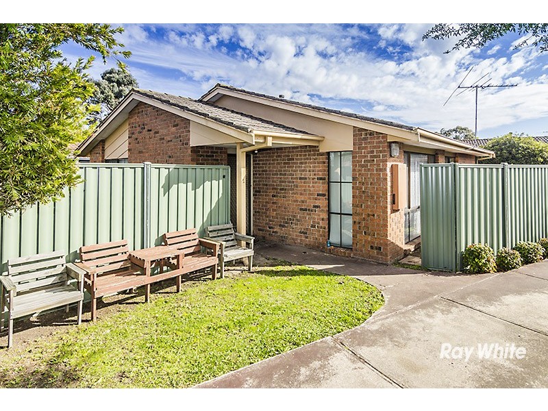1/11 Blue Gum Court, Narre Warren VIC 3805