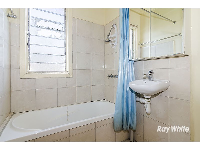 126 Circle Drive South, Cranbourne VIC 3977