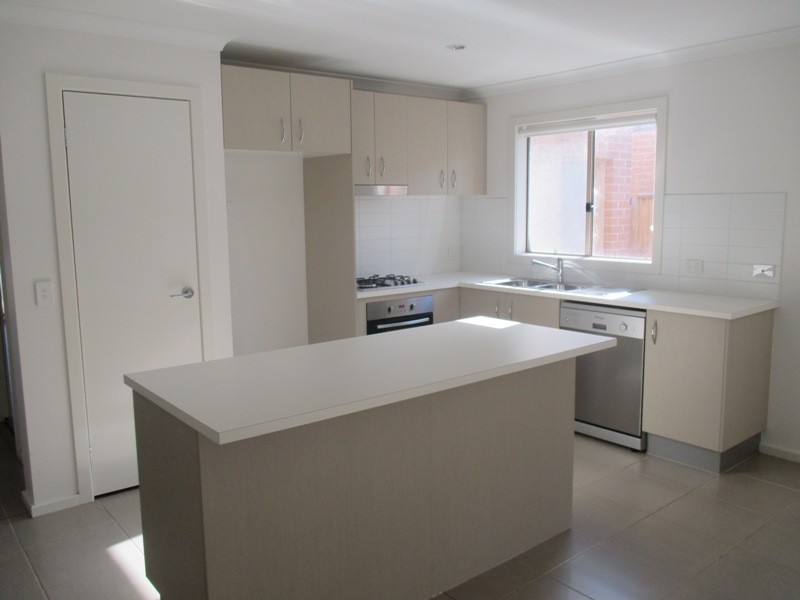 67 Brocker Street, Clyde North VIC 3978