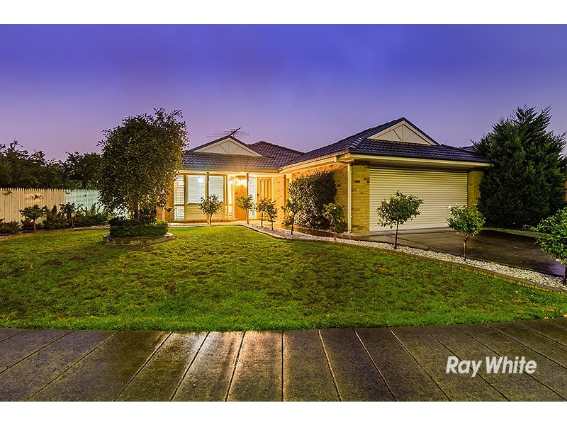 11 Durack Avenue, Lynbrook VIC 3975