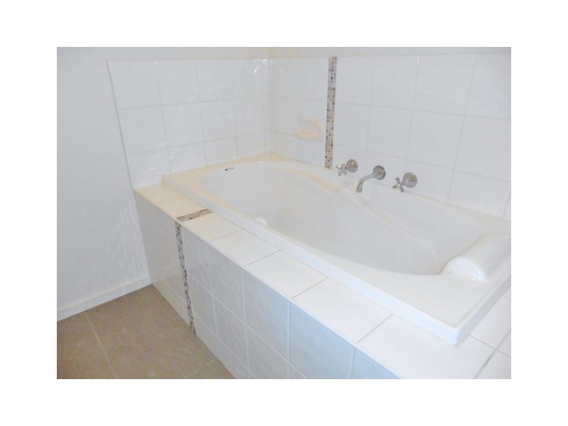 88 Sabel Drive, Cranbourne North VIC 3977