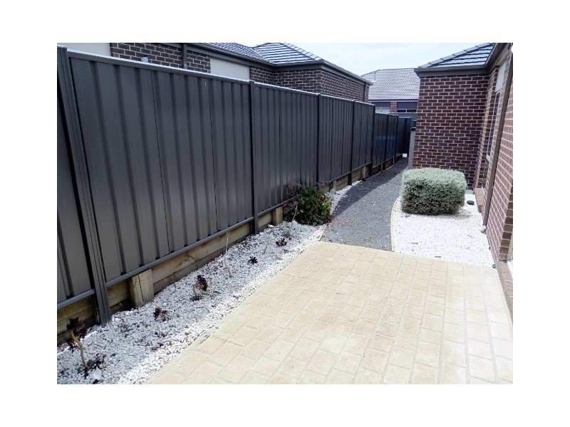 88 Sabel Drive, Cranbourne North VIC 3977