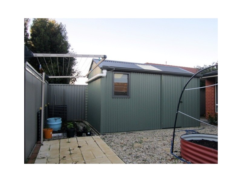 3 Maddock Drive, Cranbourne East VIC 3977