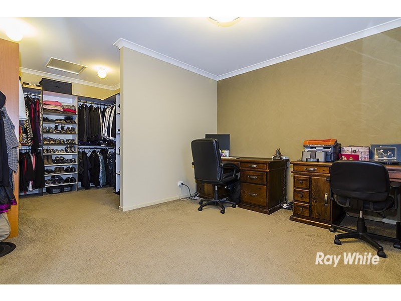 50 William Thwaites Boulevard, Cranbourne North VIC 3977