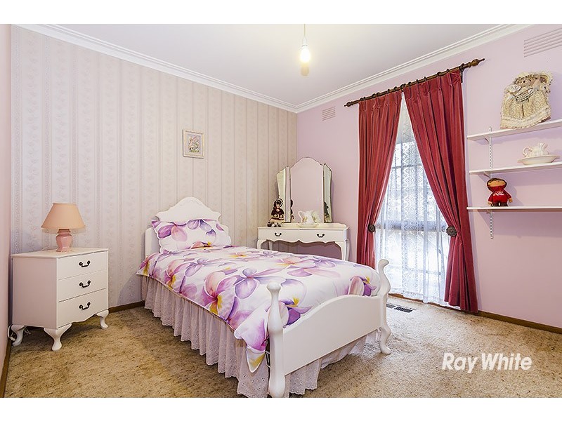 2 Cedar Street, Langwarrin VIC 3910