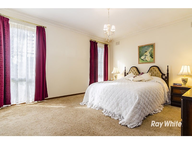 2 Cedar Street, Langwarrin VIC 3910