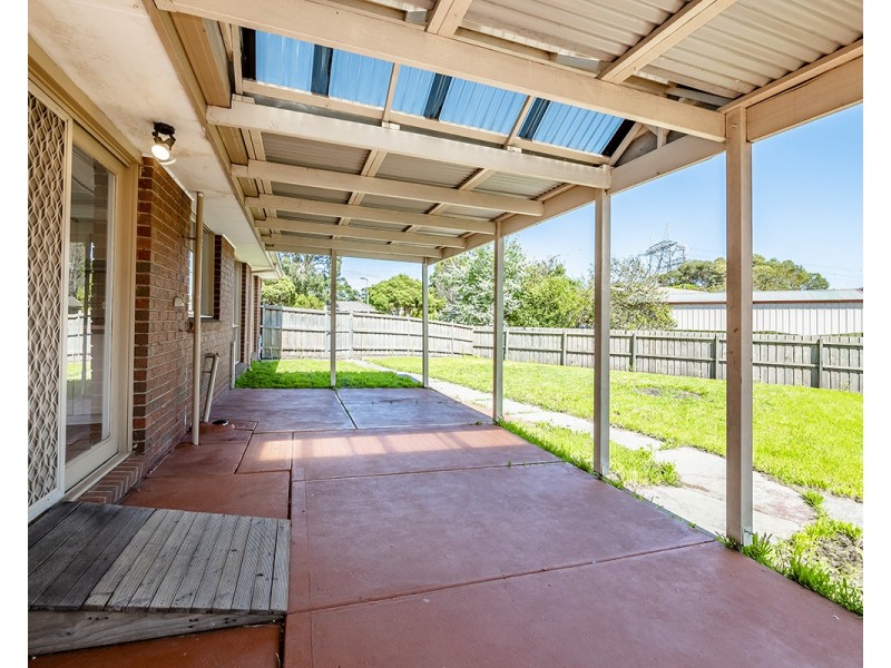 16 Tamworth Court, Cranbourne VIC 3977