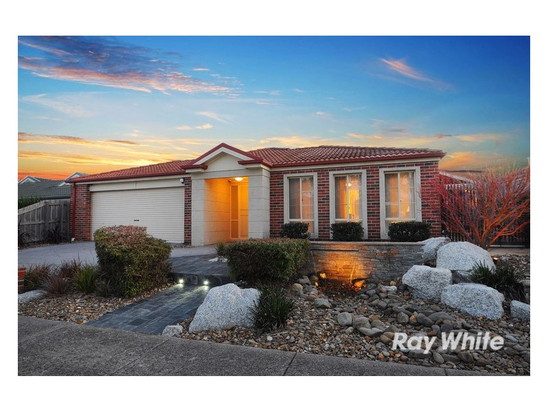 2 Purbeck Place, Narre Warren South VIC 3805