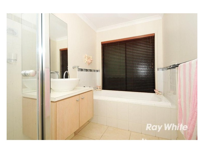 59 Tyndall Street, Cranbourne East VIC 3977