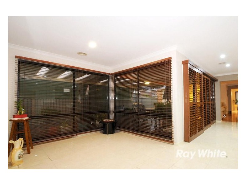 59 Tyndall Street, Cranbourne East VIC 3977