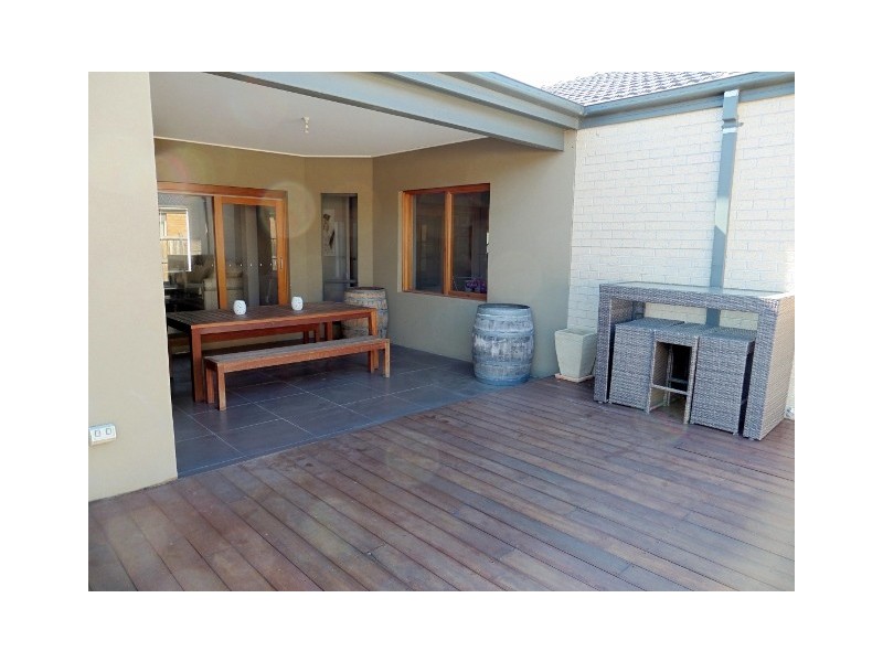 108 Brookwater Parade, Lyndhurst VIC 3975