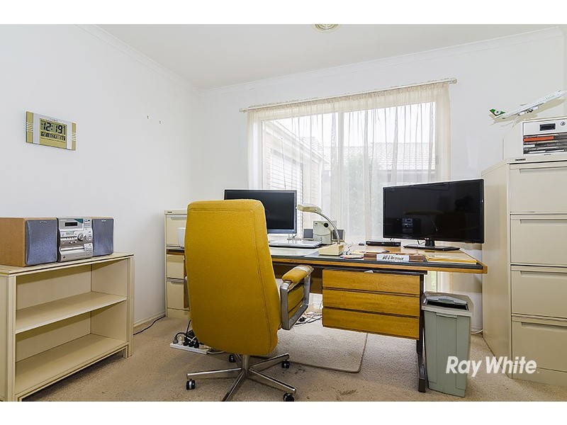 9 Ivy Court, Cranbourne North VIC 3977