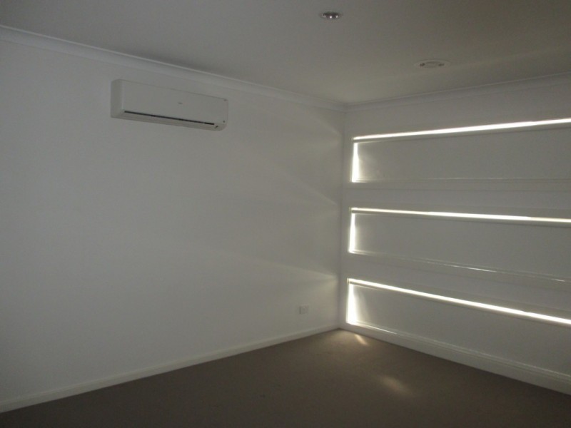 69 Brocker Street, Clyde North VIC 3978