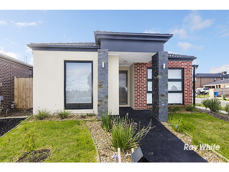 21 Frankland Street, Clyde North VIC 3978